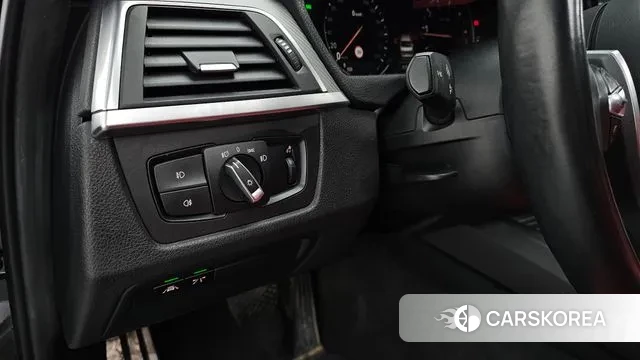 BMW 3 Series (F30) id 3489818 из Кореи 10