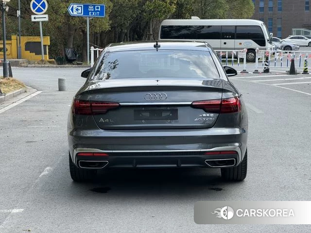 Audi A4L id 4253734 из Китая 10