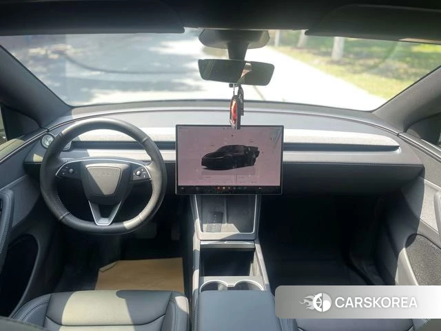 Tesla Model Y id 4205638 из Китая 10