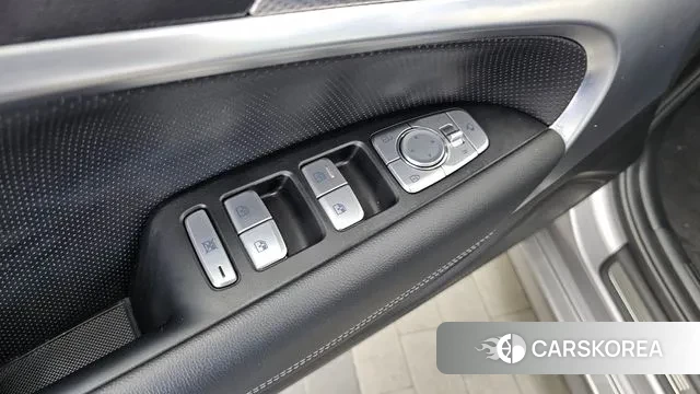 Genesis The New G70 id 3702771 из Кореи 10