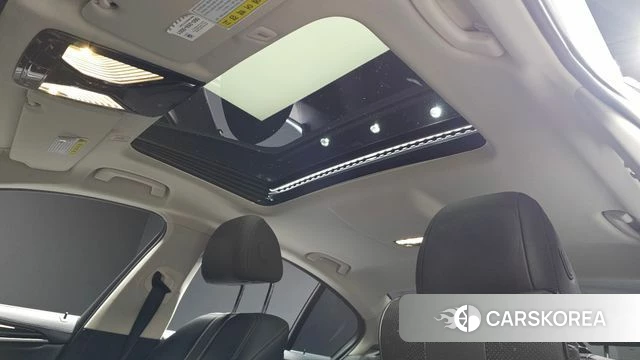 BMW 5 Series (G30) id 4188412 из Кореи 10