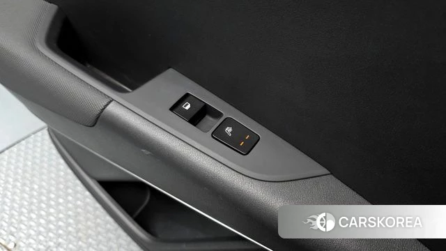 Kia Di Ol Nu Niro id 3851852 из Кореи 10