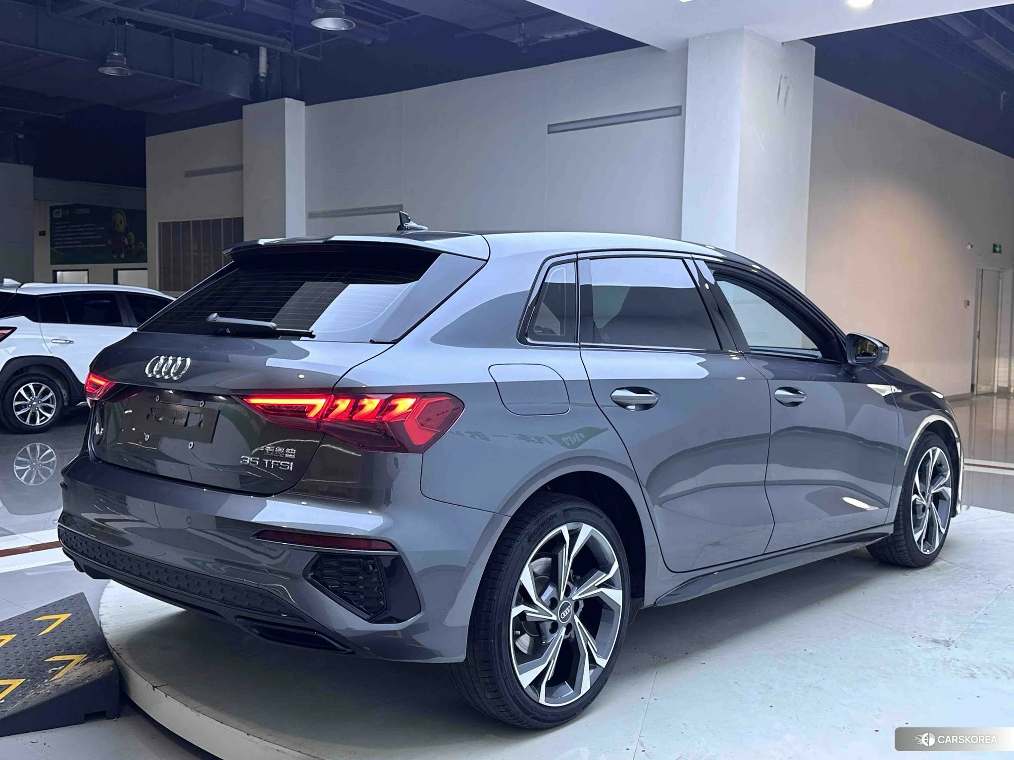 Audi A3 id 4455486 из Китая 10