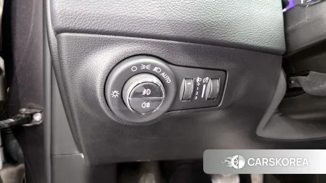 Jeep Compass 2nd Generation id 3708973 из Кореи 10