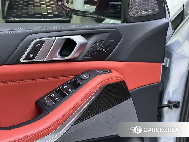 BMW X5 M id 4257007 из Китая 10