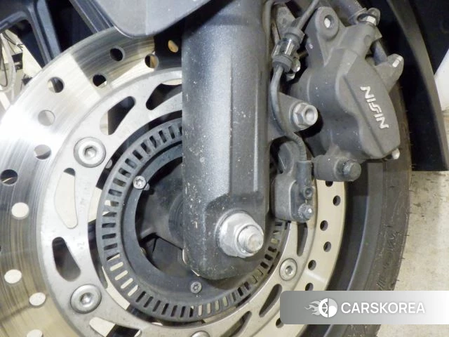 Honda FORZA id 4206095 из Японии 10