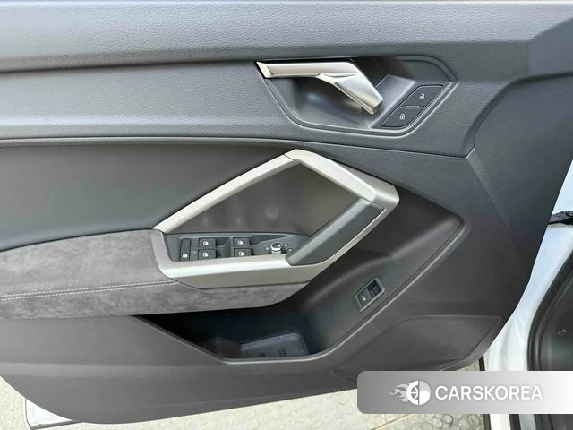 Audi Q3 id 4272723 из Китая 10