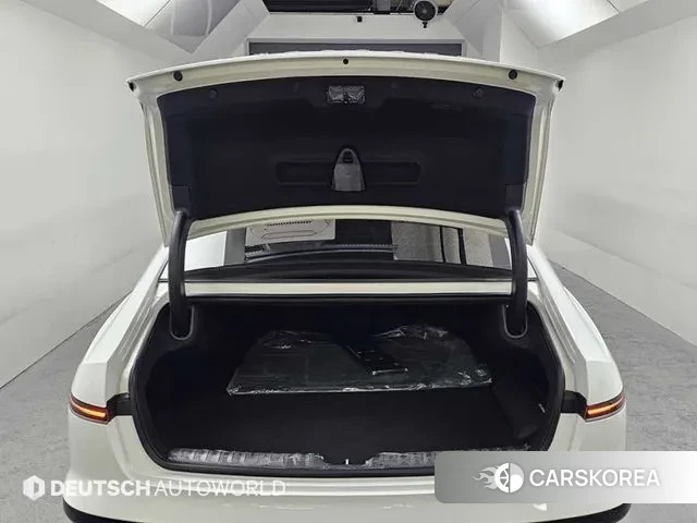 Hyundai Grandeur (GN7) id 3649114 из Кореи 10