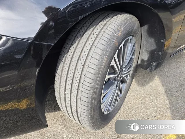 Kia K7 Premier Hybrid id 3547069 из Кореи 10