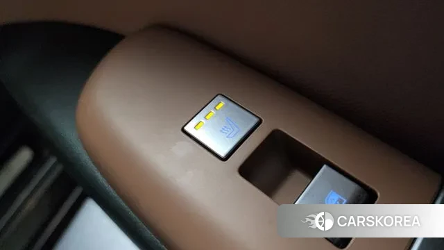 Hyundai Grandeur (GN7) id 3432169 из Кореи 10