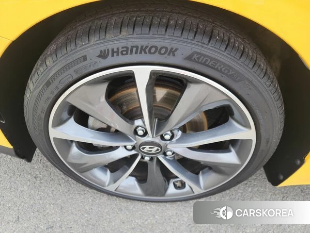 Hyundai Veloster (JS) id 4371839 из Кореи 10