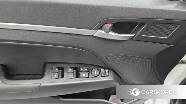 Hyundai The New Avante AD id 4424685 из Кореи 10