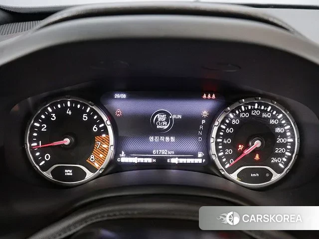 Jeep Renegade id 3098174 из Кореи 10