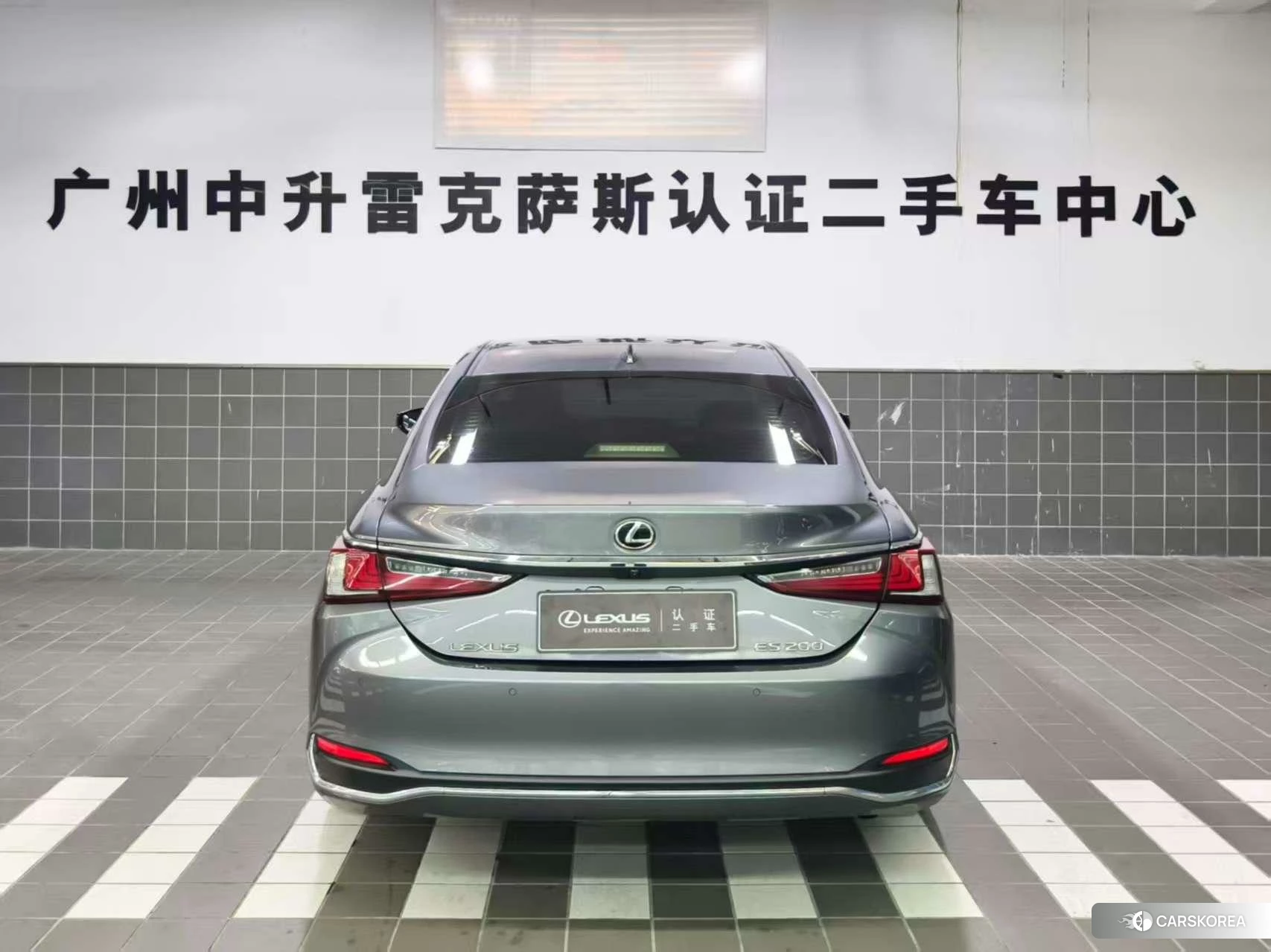 Lexus ES id 4455861 из Китая 10