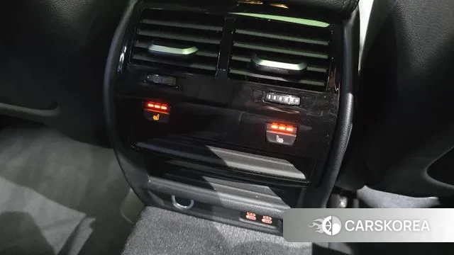 BMW 5 Series (G30) id 2974422 из Кореи 10