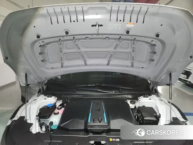 Hyundai Ionic 5 id 3355243 из Кореи 10