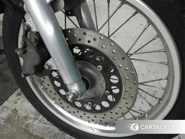 Yamaha SR 400 id 3945234 из Японии 10