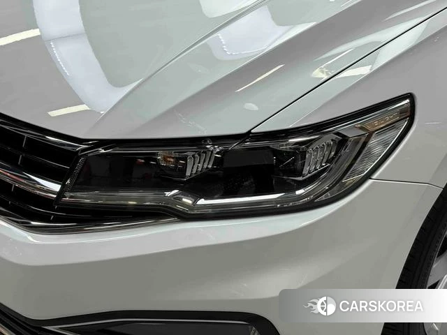 Volkswagen Bora id 4374680 из Китая 10