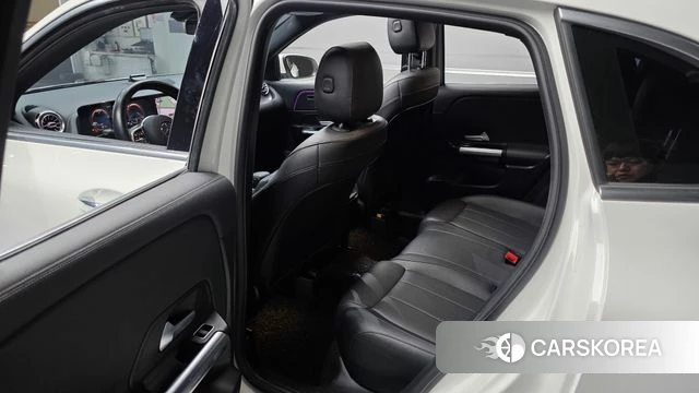 Mercedes-Benz GLA - Class H247 id 4741369 из Кореи 10