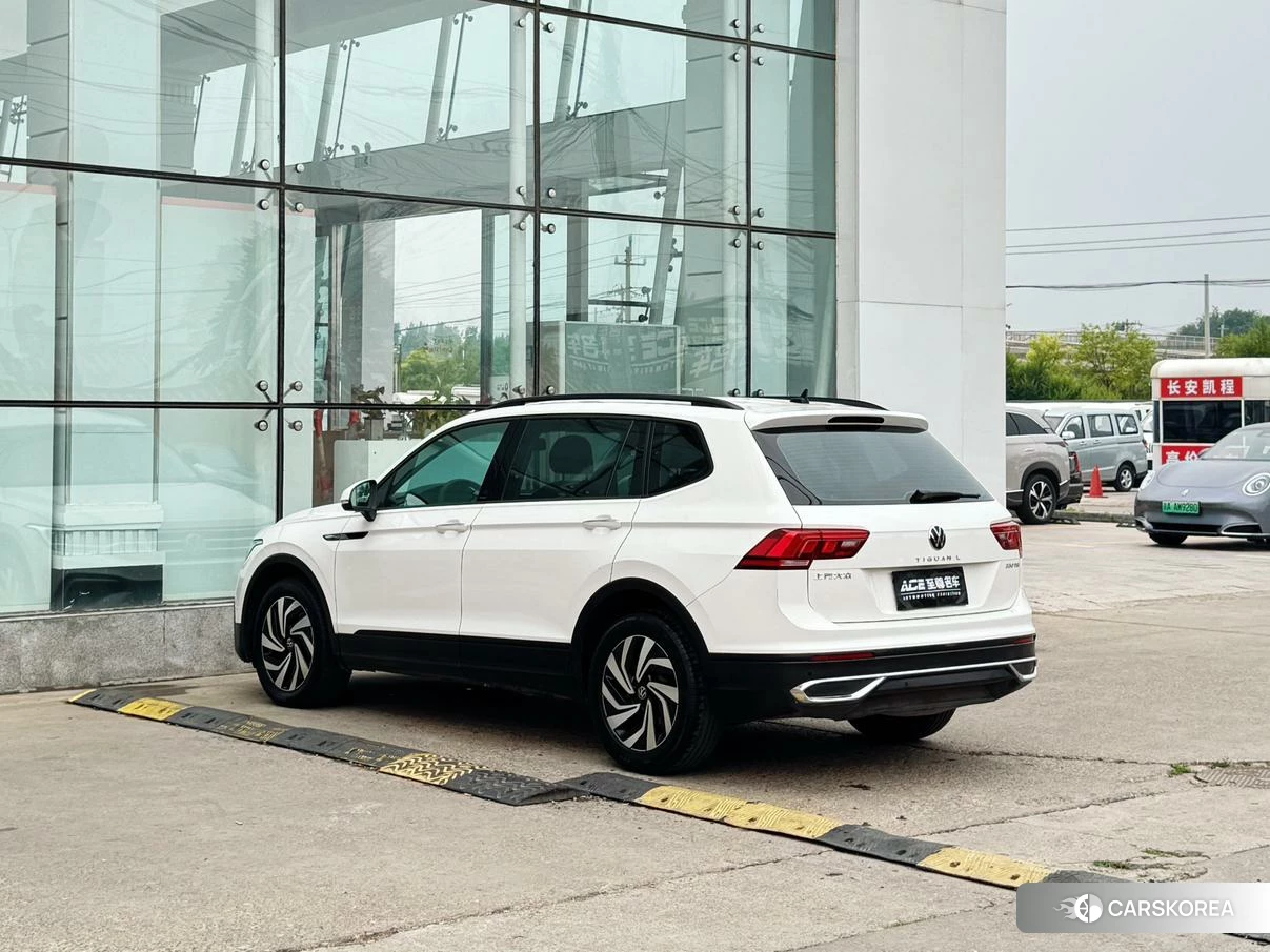 Volkswagen Tiguan L id 4421228 из Китая 10