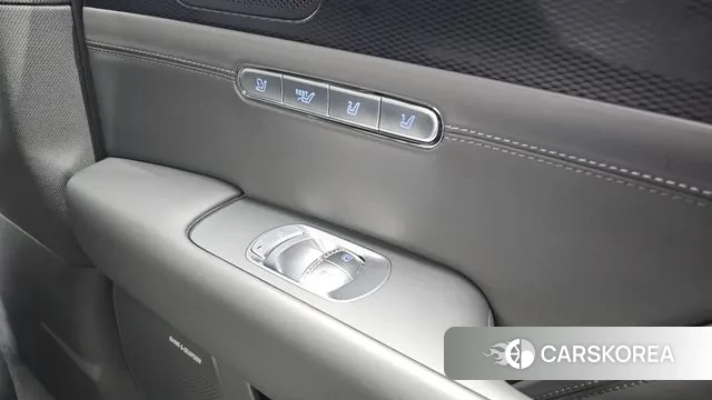 Genesis G90 (RS4) id 2988978 из Кореи 10