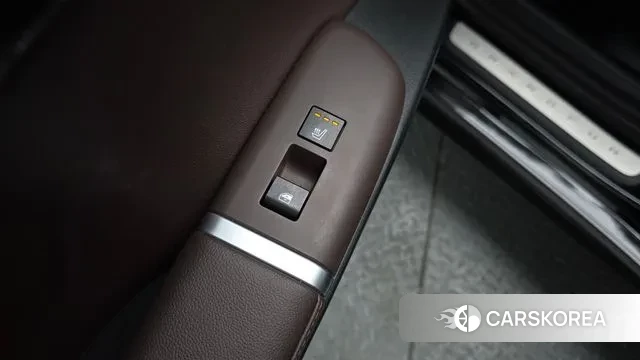 Hyundai Grandeur (GN7) id 3675200 из Кореи 10