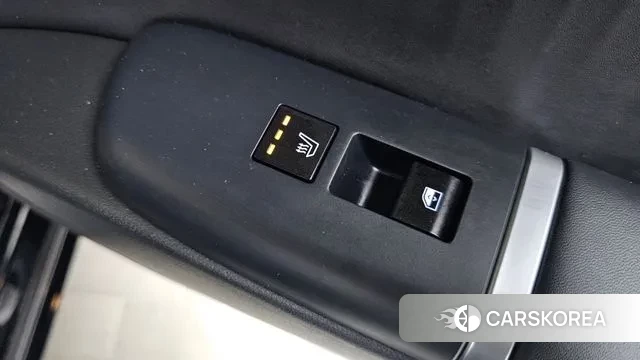 Hyundai Grandeur Hybrid (GN7) id 3586039 из Кореи 10