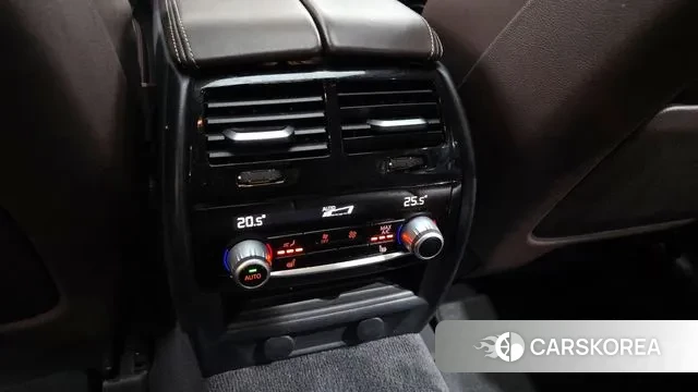 BMW 5 Series (G30) id 3583544 из Кореи 10