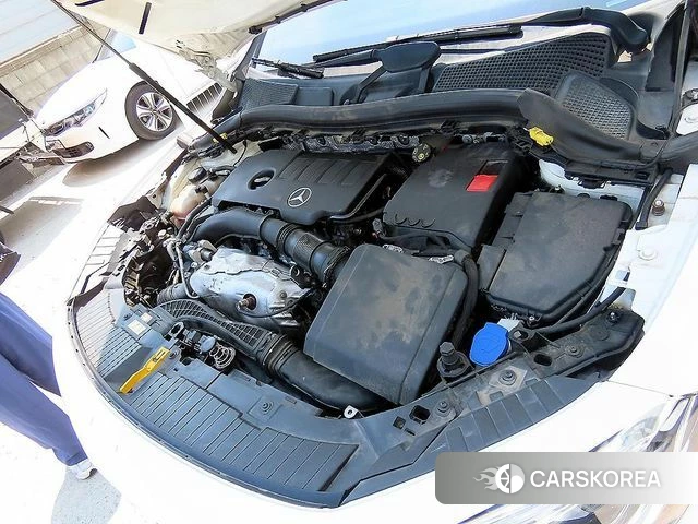 Mercedes-Benz GLA - Class H247 id 4519502 из Кореи 9