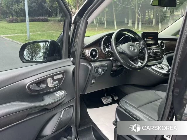 Mercedes-Benz V-class id 4228508 из Китая 10