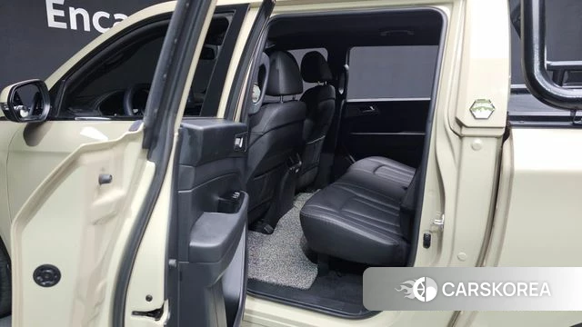 Ssangyong The New Rexton Sports Cannes id 4500126 из Кореи 10