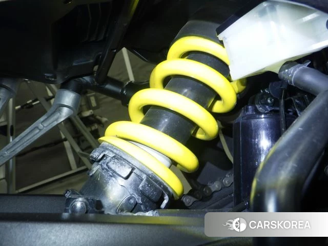 Проданный Honda CBR650R id 4006181 из Японии, фото 10