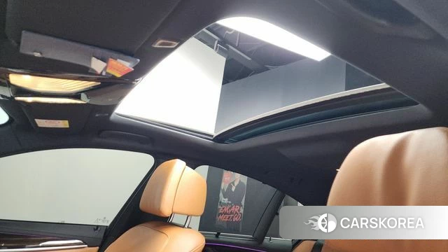 BMW 5 Series (G30) id 4195342 из Кореи 10