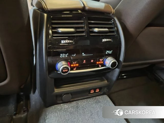 BMW 5 Series (G30) id 4937278 из Кореи 10