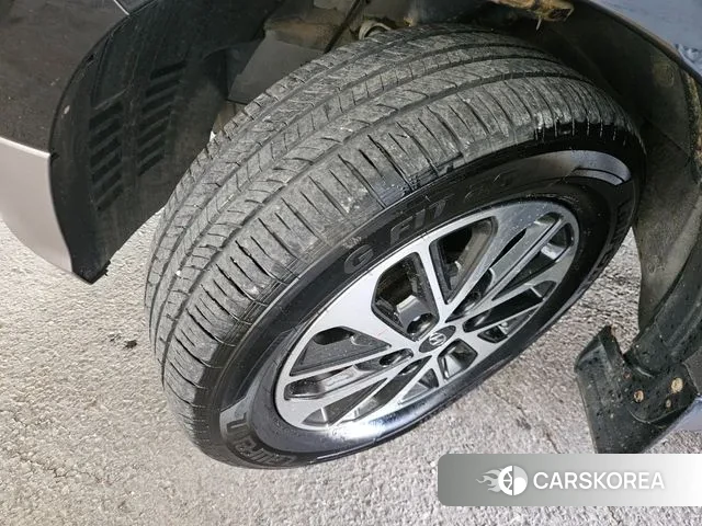 Hyundai The New Grand Starex id 3789667 из Кореи 10