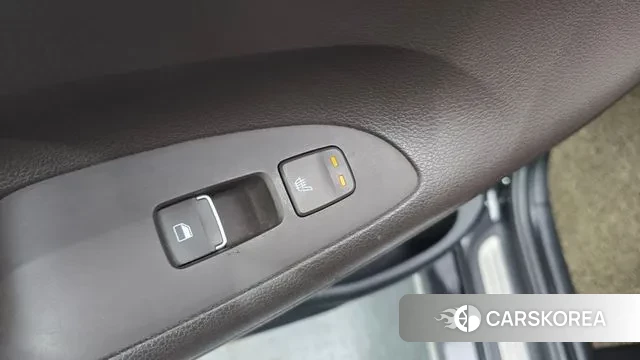 Hyundai Grandeur IG id 3325334 из Кореи 10