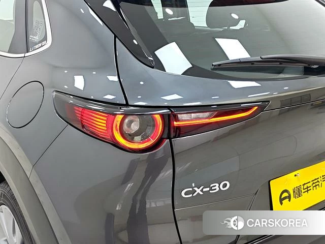 Mazda CX-30 id 4259051 из Китая 10