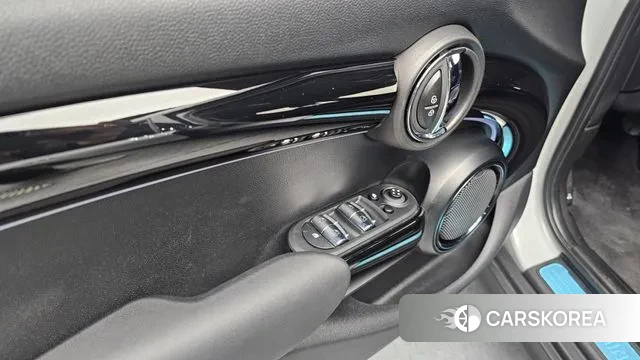 Mini Cooper S id 3427922 из Кореи 10