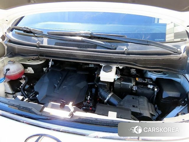 Hyundai Staria id 4942944 из Кореи 10