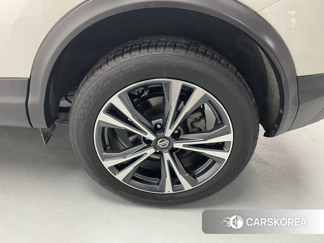 Nissan Qashqai id 4298414 из Китая 10