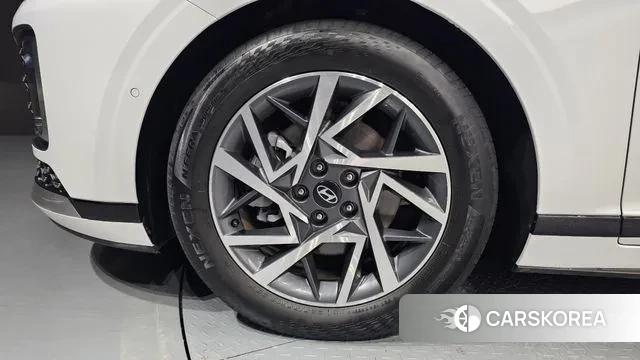 Hyundai Grandeur (GN7) id 2939413 из Кореи 10