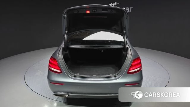 Mercedes-Benz E-Class W213 id 4447479 из Кореи 10