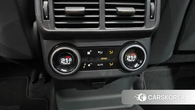 Land Rover Range Rover Velar id 4230126 из Кореи 10