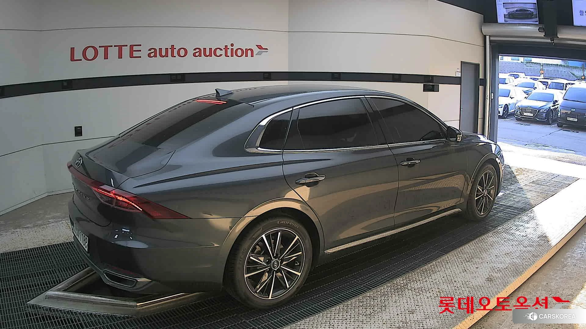 Hyundai Grandeur id 4296719 из Кореи 10
