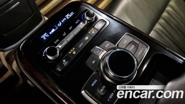 Genesis EQ900 id 2932975 из Кореи 10