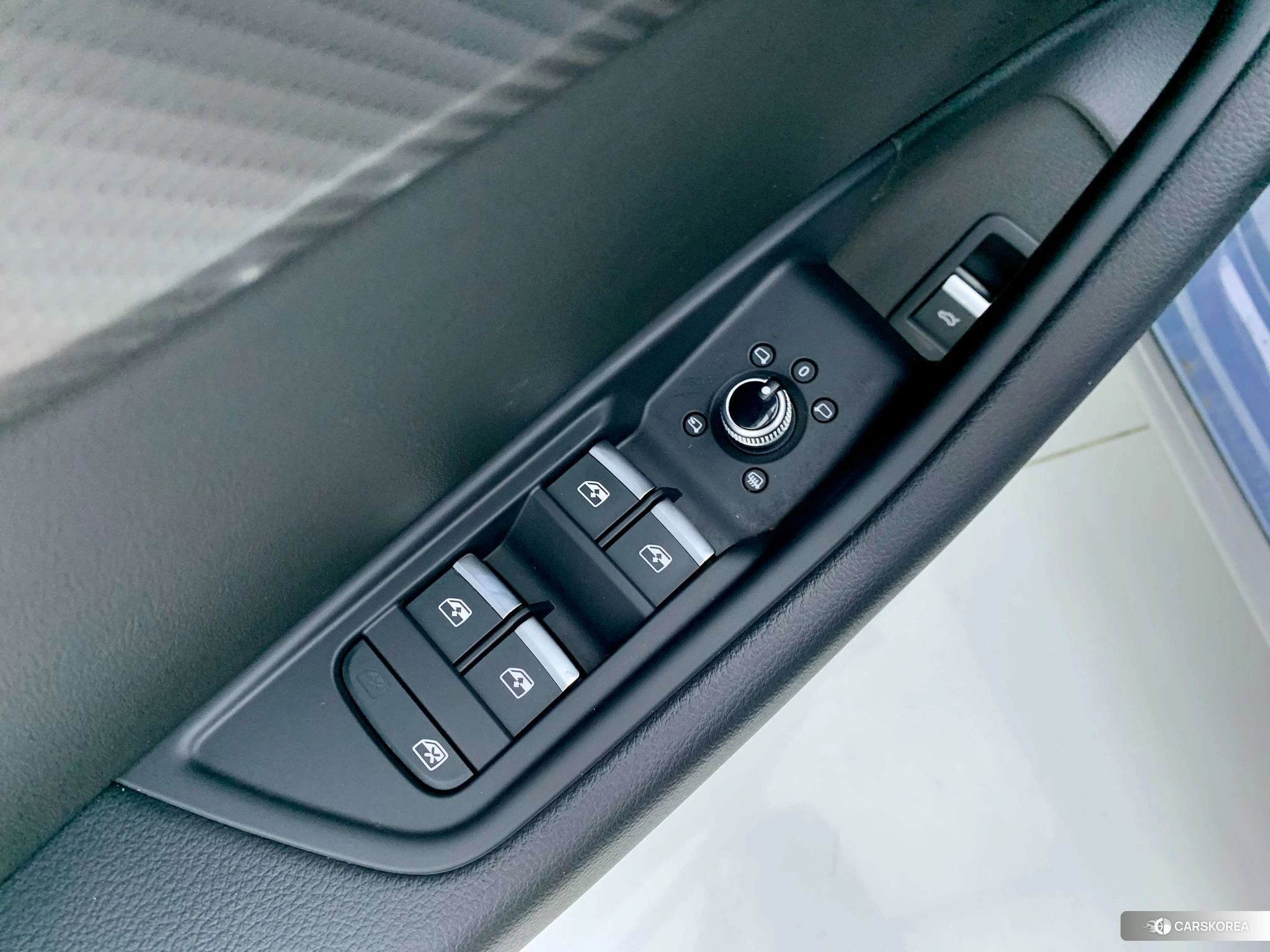 Audi A4L id 4413334 из Китая 10