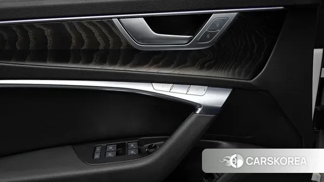 Audi A6 (C8) id 3008537 из Кореи 10