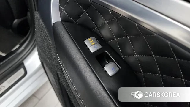 Genesis G70 id 3375226 из Кореи 10