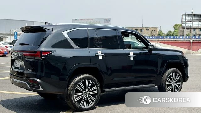 Lexus LX id 4321067 из Китая 10