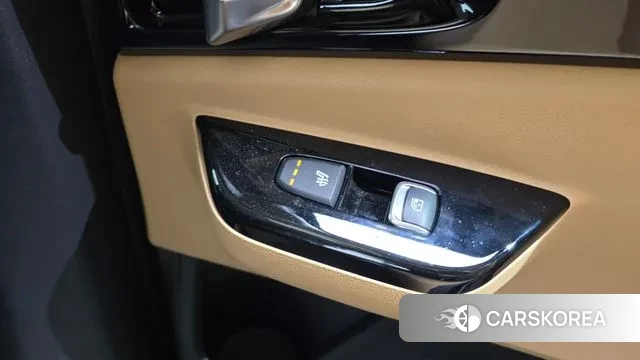 Kia Carnival 4th generation id 3031940 из Кореи 10